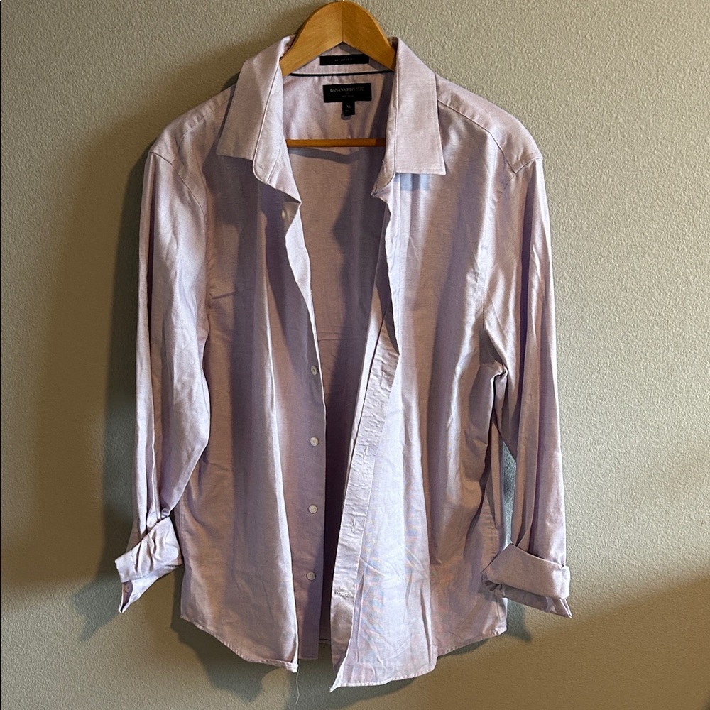 Banana Republic Light Purple Casual Button Down Shirt